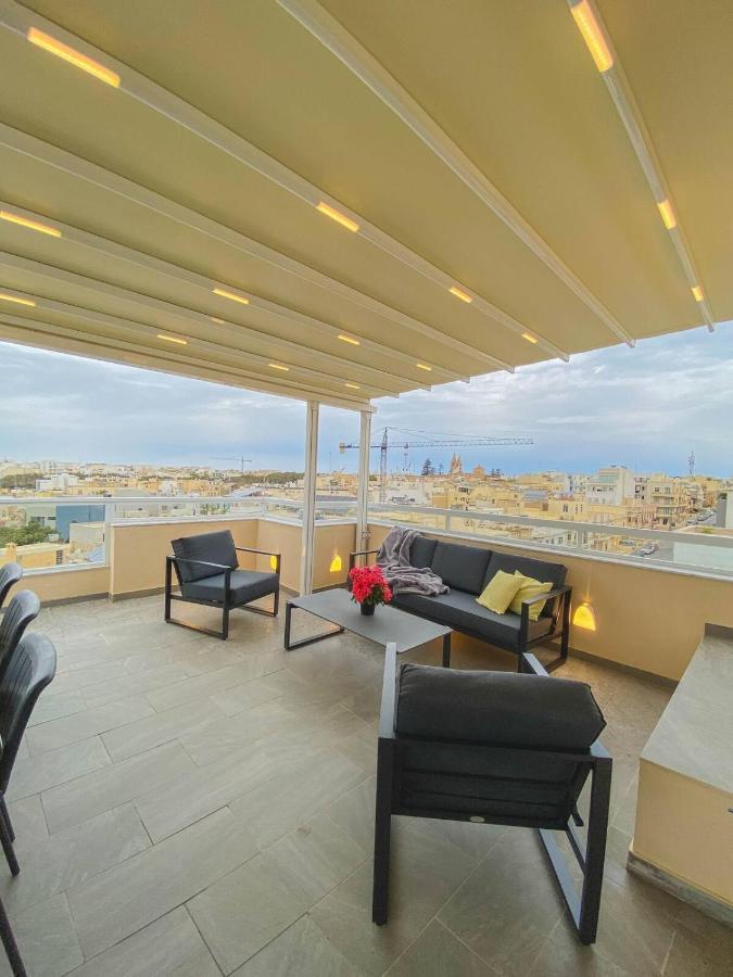 شقة The Blue Mill Penthouse With Beautiful Views ناسار المظهر الخارجي الصورة